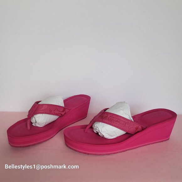 COACH Jaicee Wedge Platform Sandals in Signature Fabric-Fuchsia color.Size 9.5B⭐ - Picture 4 of 16